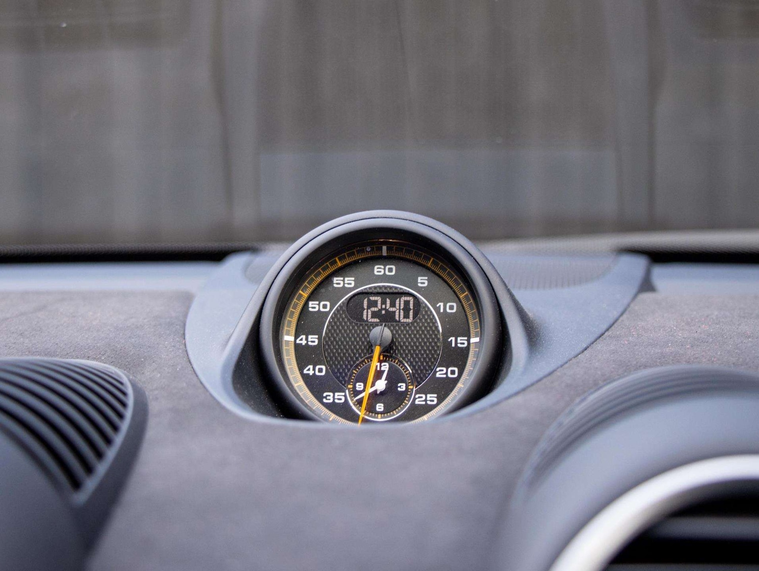 Used Porsche Cayman 2023 for sale - 77158408: Photo 15