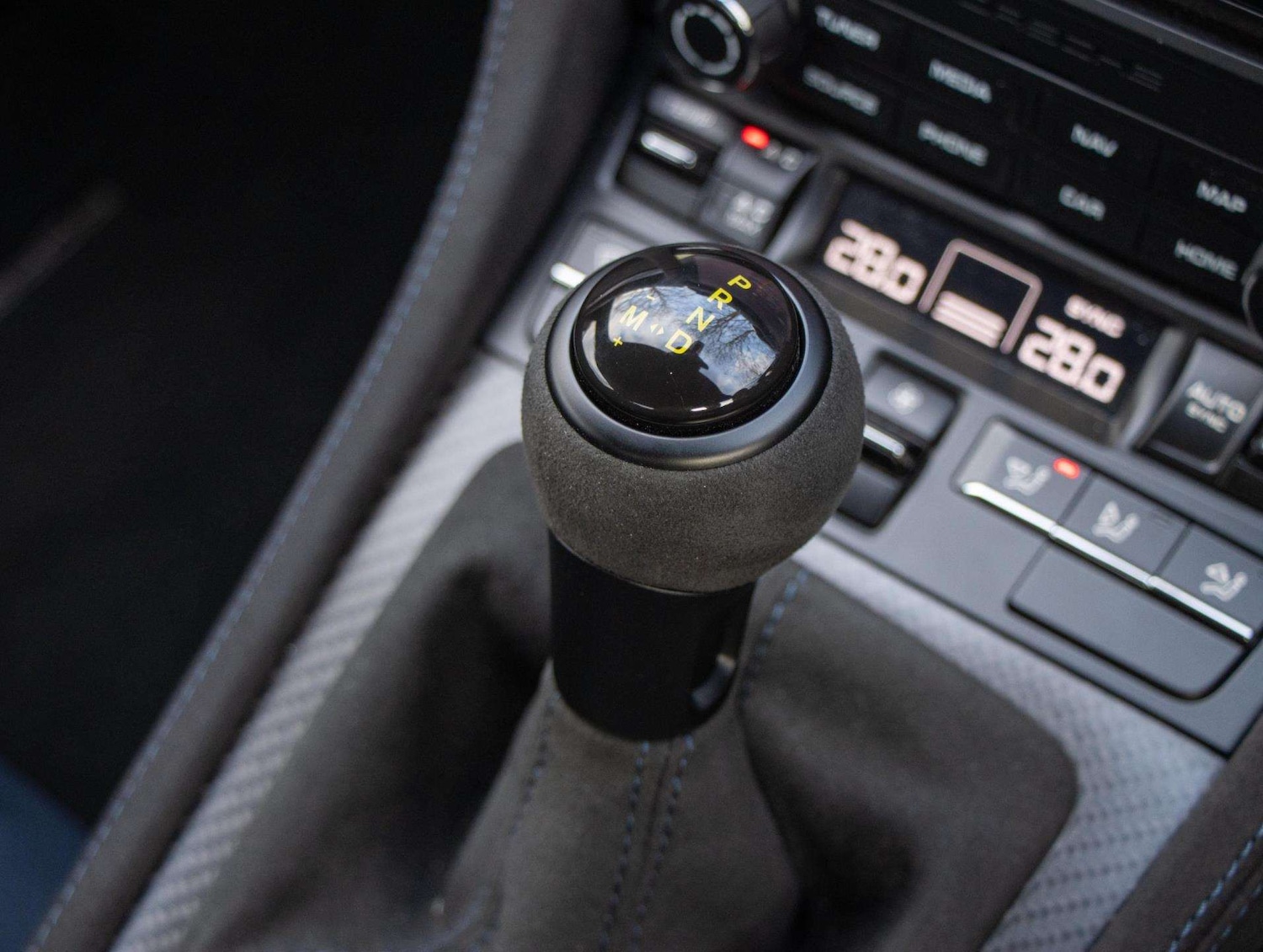 Used Porsche Cayman 2023 for sale - 77158408: Photo 27