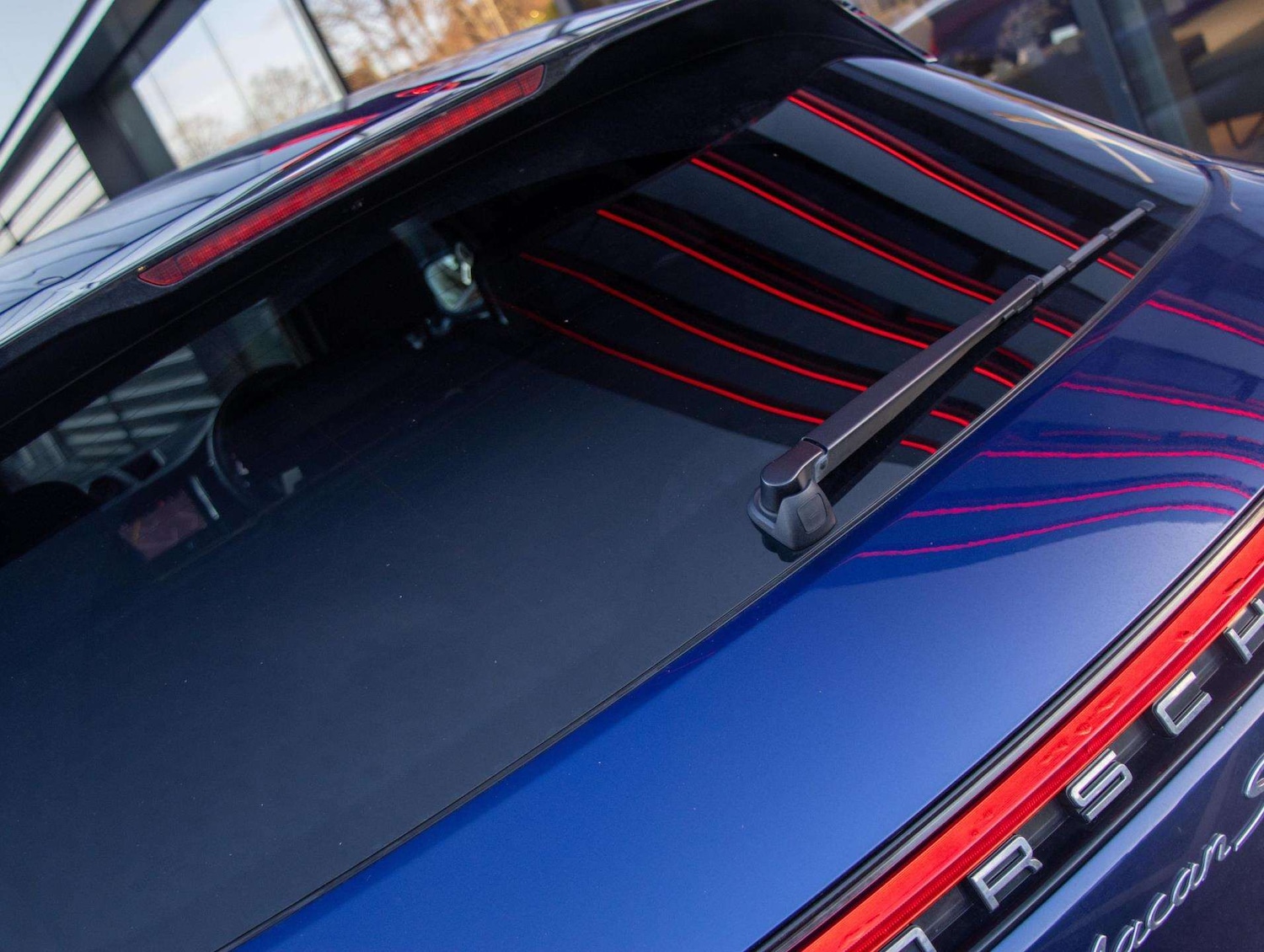 Used Porsche Macan 2024 for sale - 76842961: Photo 19