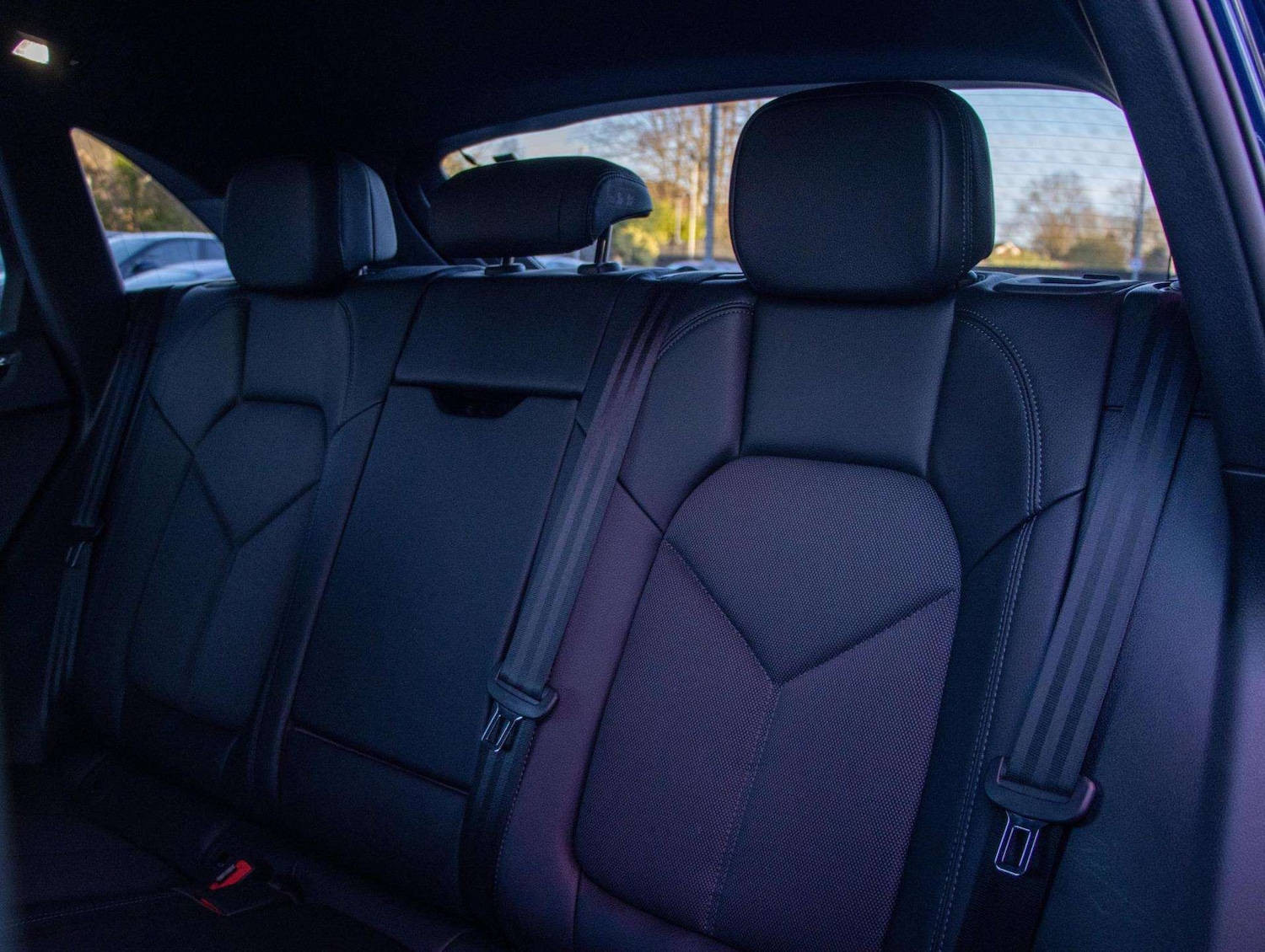 Used Porsche Macan 2024 for sale - 76842961: Photo 27