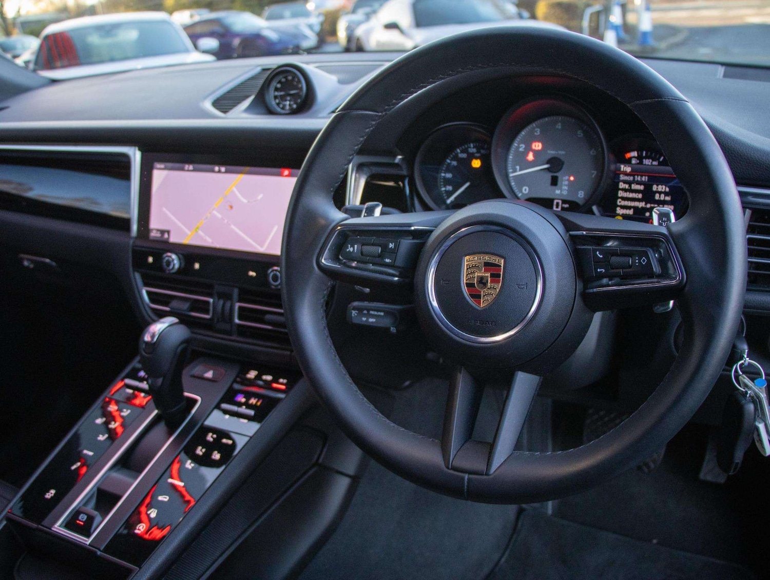 Used Porsche Macan 2024 for sale - 76842961: Photo 8