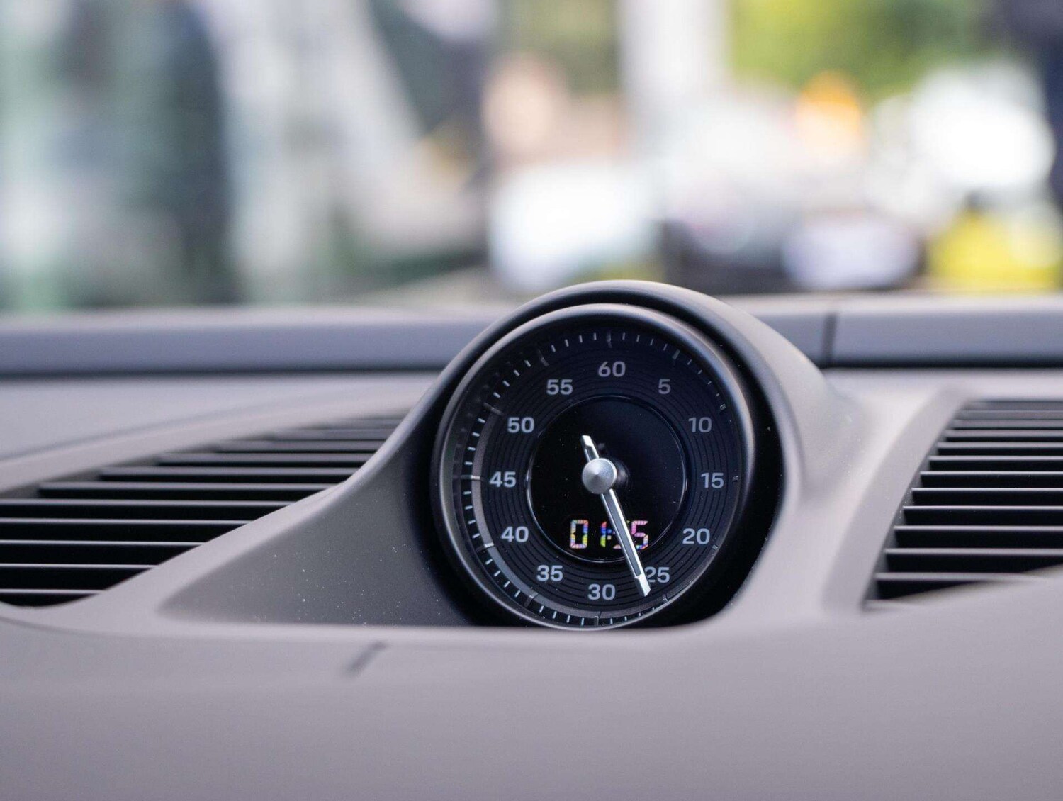 Used Porsche Macan 2025 for sale - 77686470: Photo 14