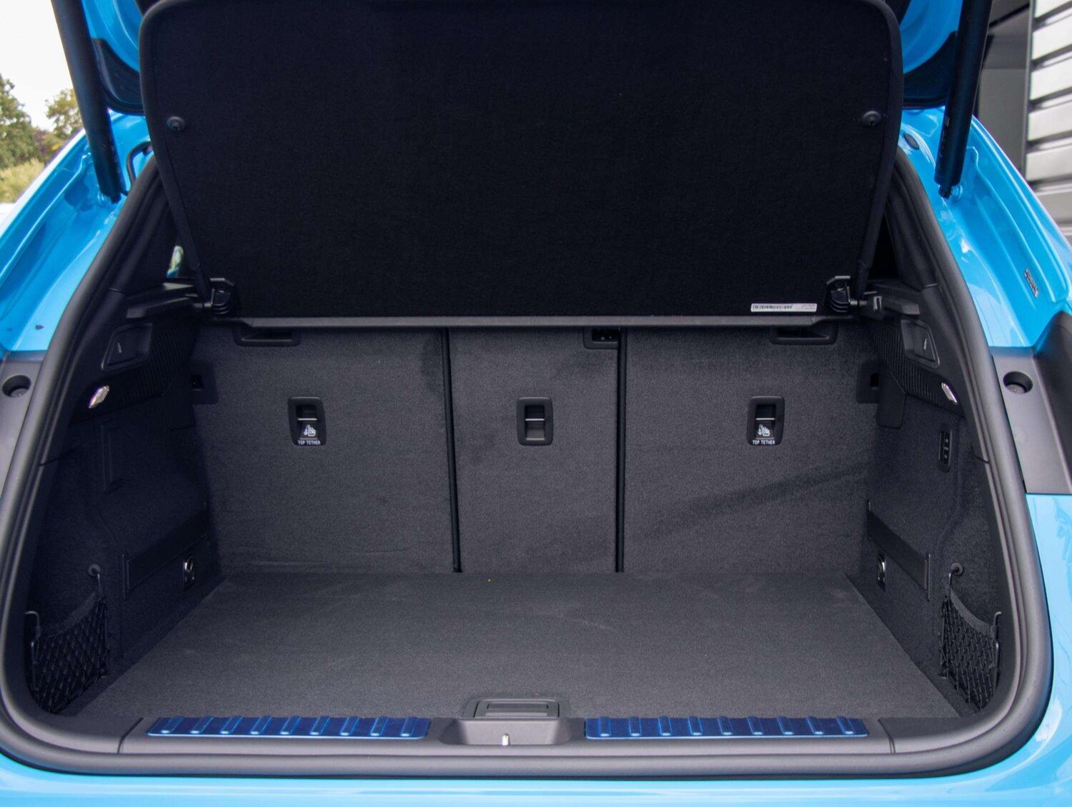 Used Porsche Macan 2025 for sale - 77686470: Photo 23