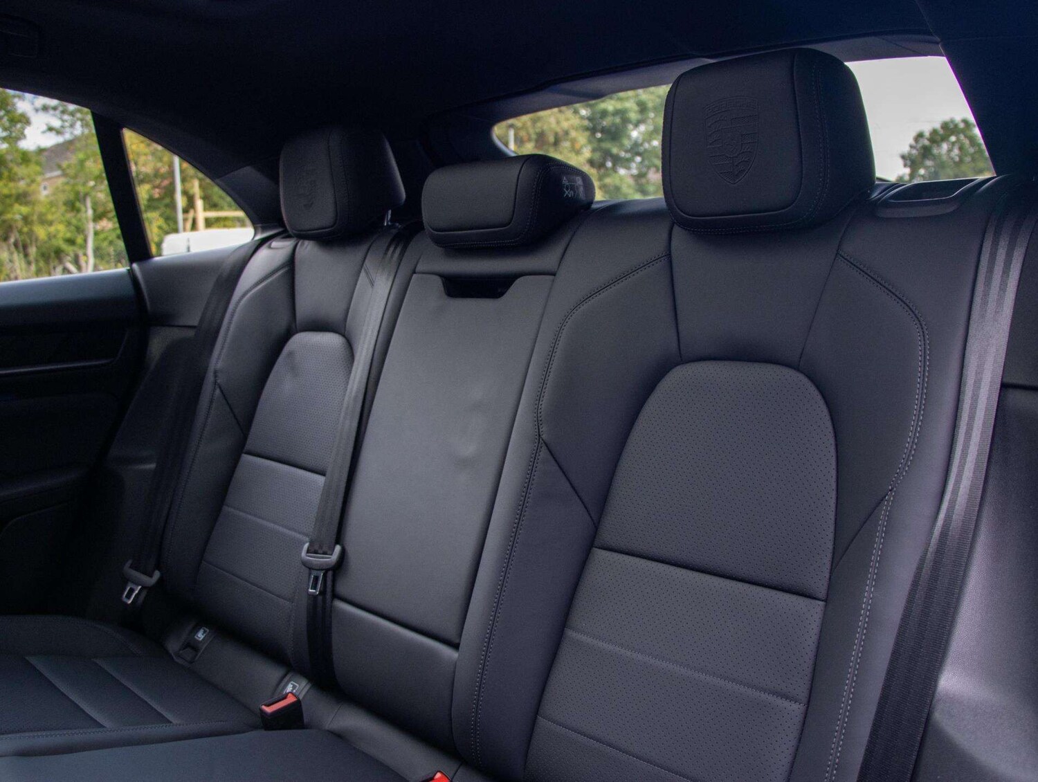 Used Porsche Macan 2025 for sale - 77686470: Photo 30