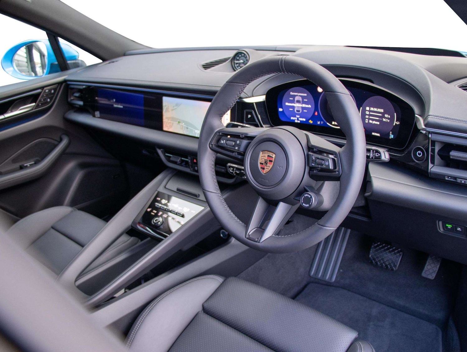 Used Porsche Macan 2025 for sale - 77686470: Photo 5