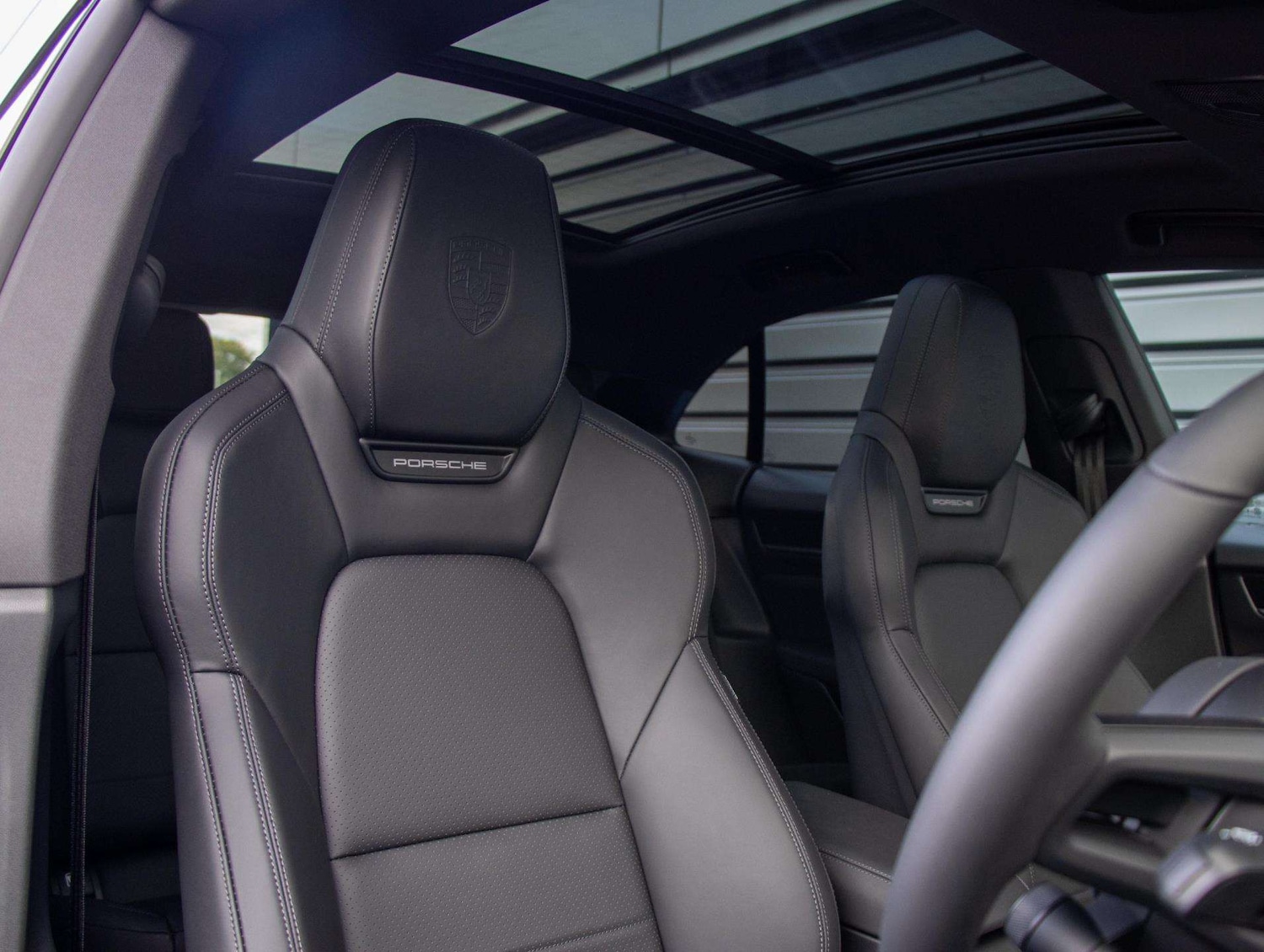 Used Porsche Macan 2025 for sale - 77686470: Photo 7