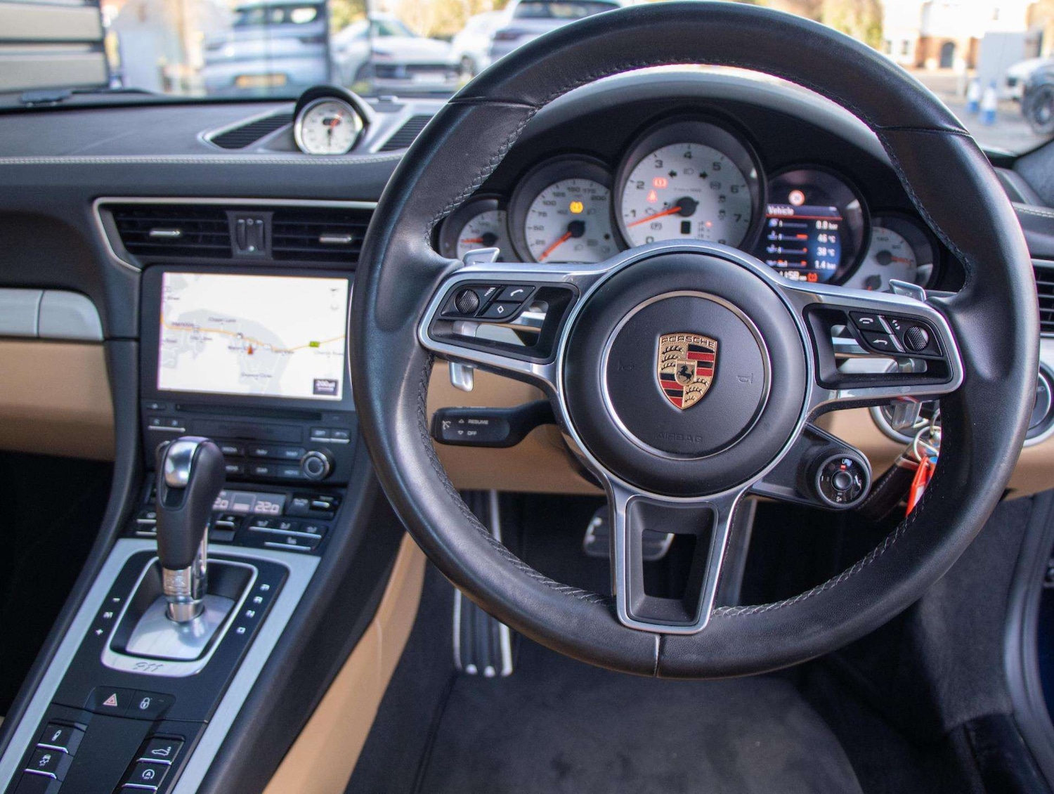 Used Porsche 911 2018 for sale - 77333956: Photo 14