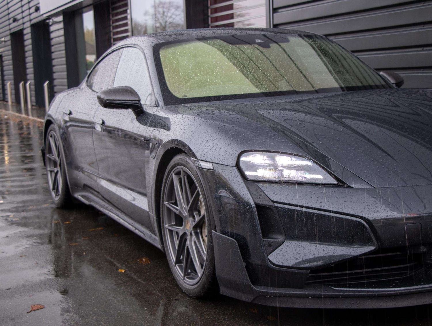 Used Porsche Taycan for sale - 77178869: Photo 18