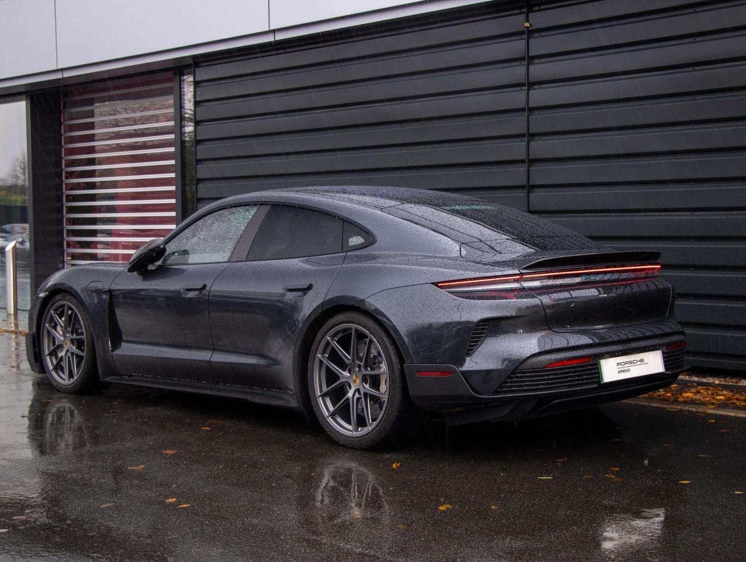 Used Porsche Taycan for sale - 77178869: Photo 21