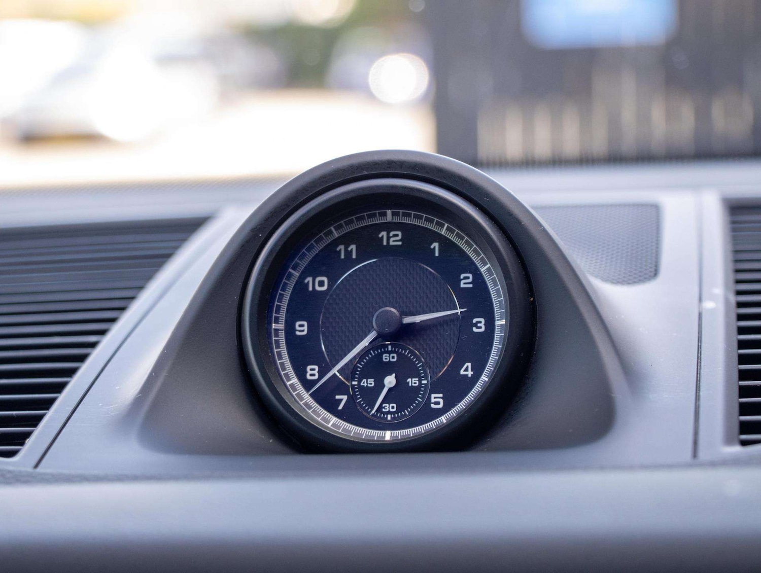 Used Porsche Macan 2023 for sale - 76668942: Photo 15