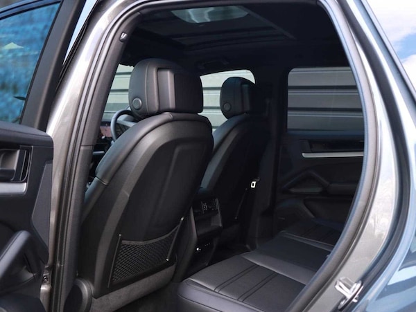 Used Porsche Cayenne 2025 for sale - 75209877: Photo 29