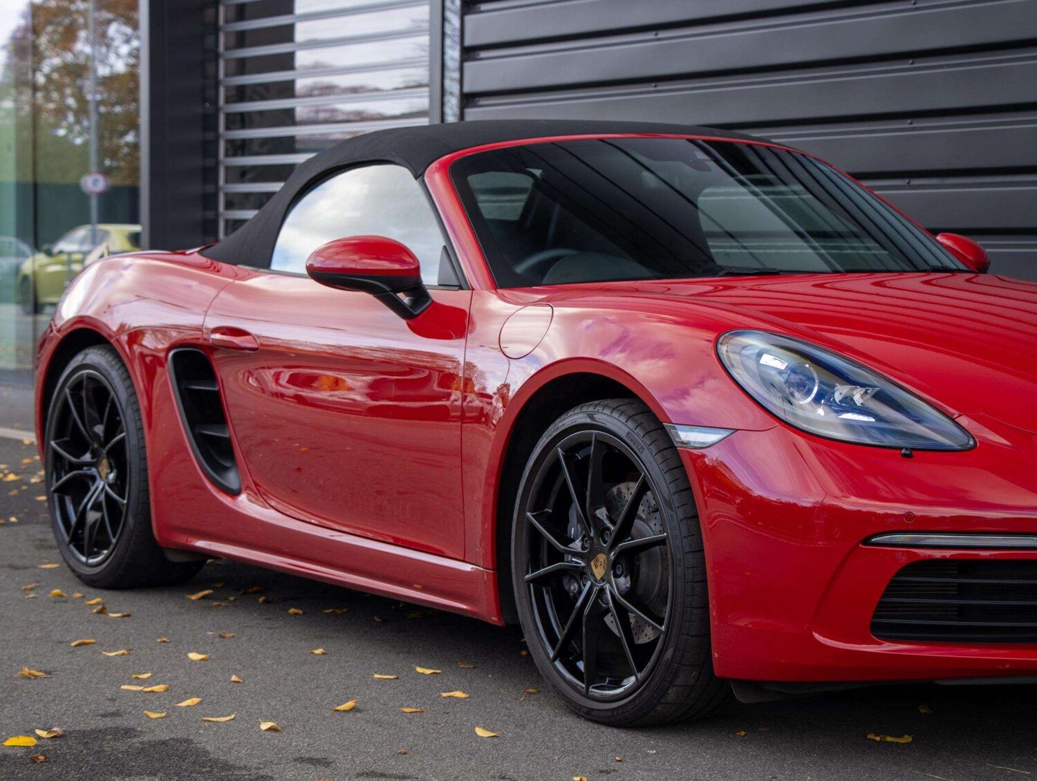 Used Porsche Boxster 2018 for sale - 76564365: Photo 18