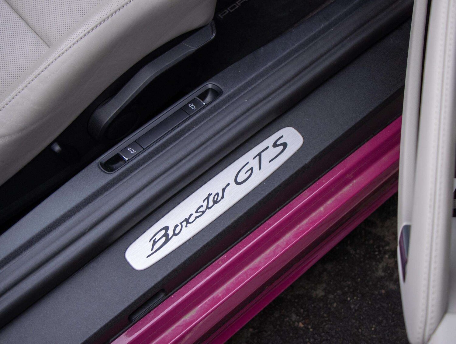 Used Porsche 718 Boxster 2023 for sale - 76624615: Photo 16