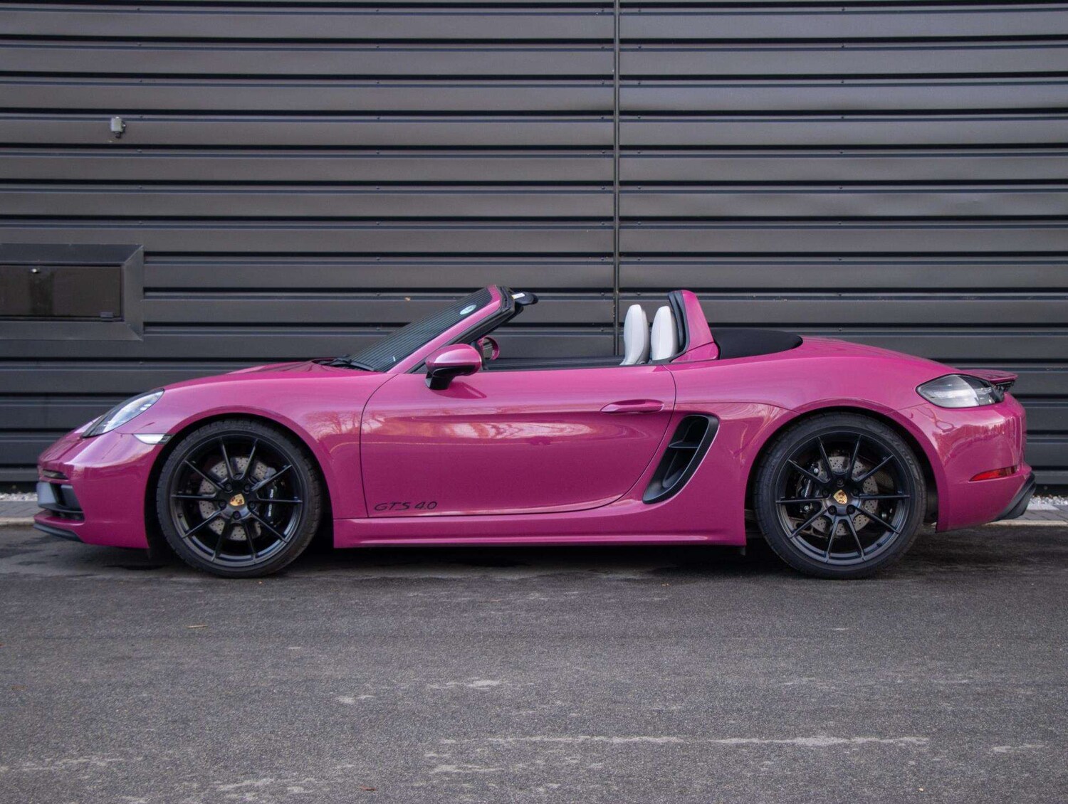 Used Porsche 718 Boxster 2023 for sale - 76624615: Photo 24