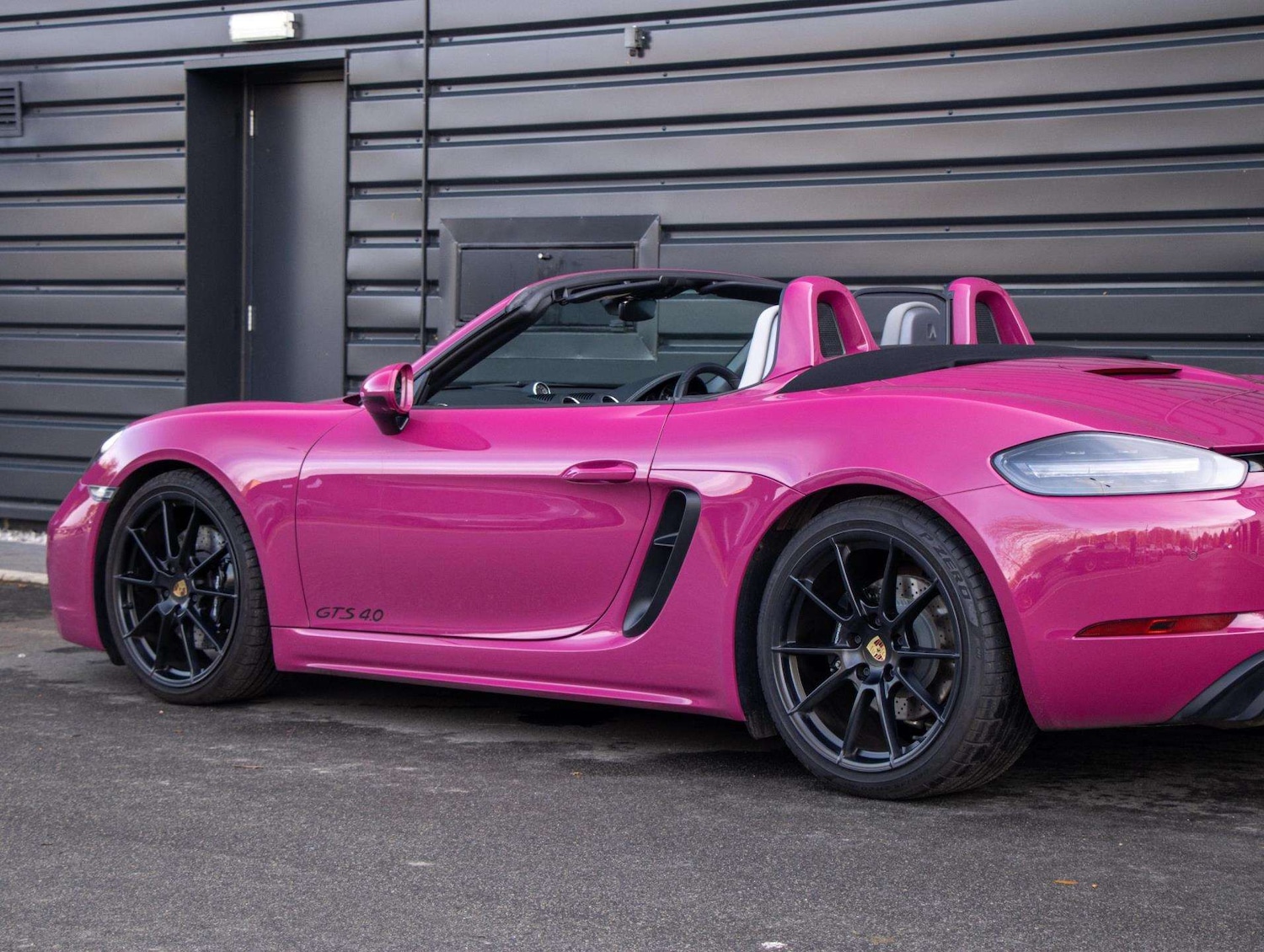 Used Porsche 718 Boxster 2023 for sale - 76624615: Photo 25