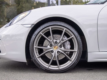 Used Porsche Boxster 2021 for sale - 79390991: Photo