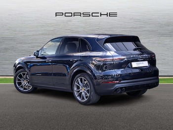 Used Porsche Cayenne 2021 for sale - 79660411: Photo