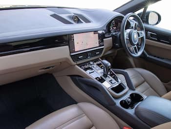 Used Porsche Cayenne 2021 for sale - 79660411: Photo