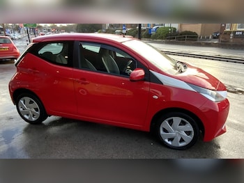 Used Toyota AYGO 2015 for sale - 78918888: Photo