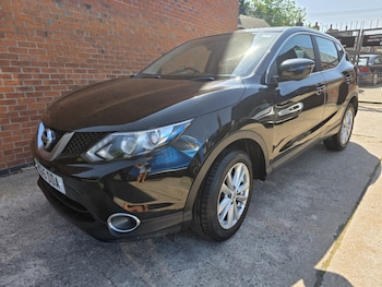 Used Nissan Qashqai 2015 for sale - 79074091: Photo
