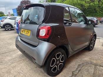 Used smart fortwo 2018 for sale - 78532644: Photo