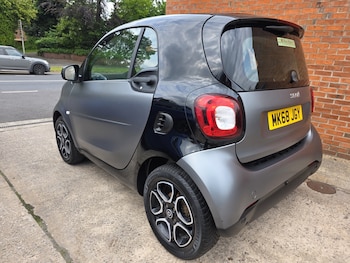 Used smart fortwo 2018 for sale - 78532644: Photo