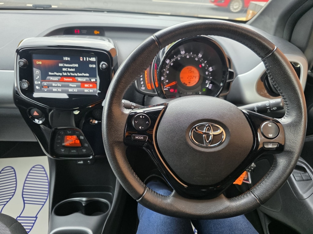 Used Toyota AYGO 2021 for sale - 76483182: Photo 11