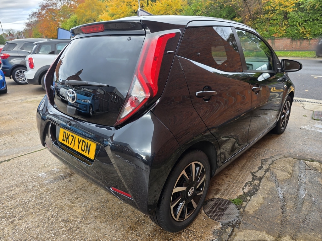Used Toyota AYGO 2021 for sale - 76483182: Photo 3