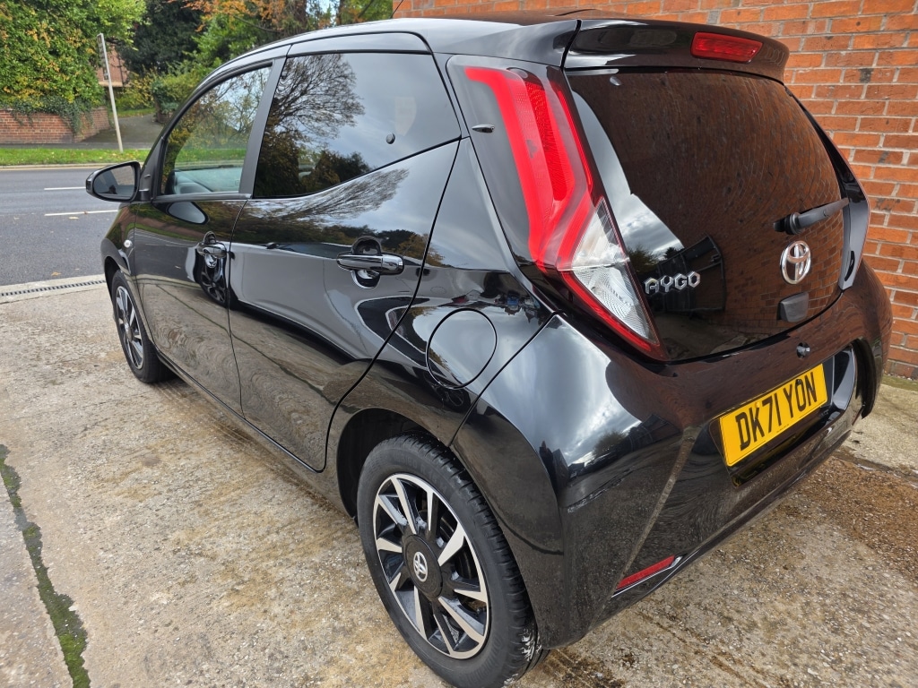 Used Toyota AYGO 2021 for sale - 76483182: Photo 4
