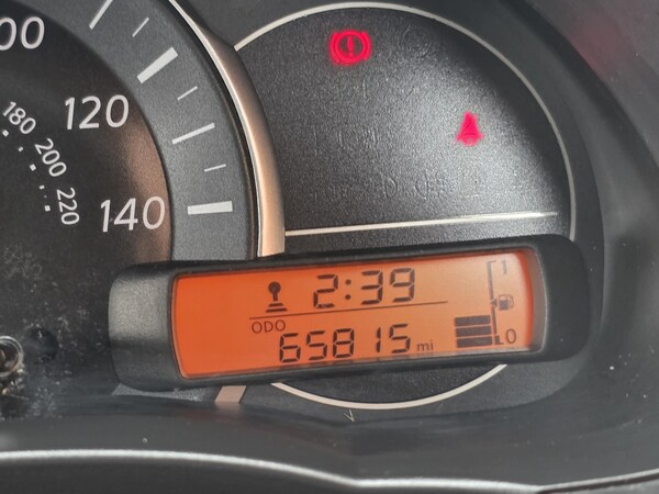 Used Nissan Micra 2015 for sale - 76134525: Photo 11