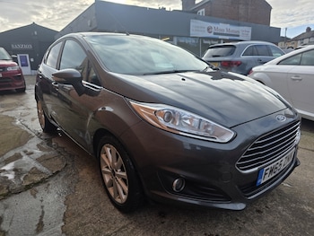 Used Ford Fiesta 2016 for sale - 77357512: Photo