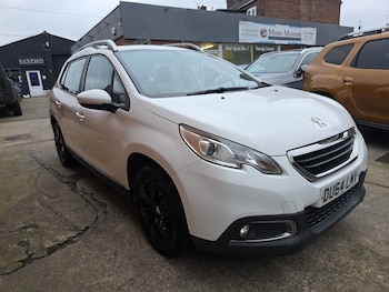 Used Peugeot 2008 2014 for sale - 77034719: Photo
