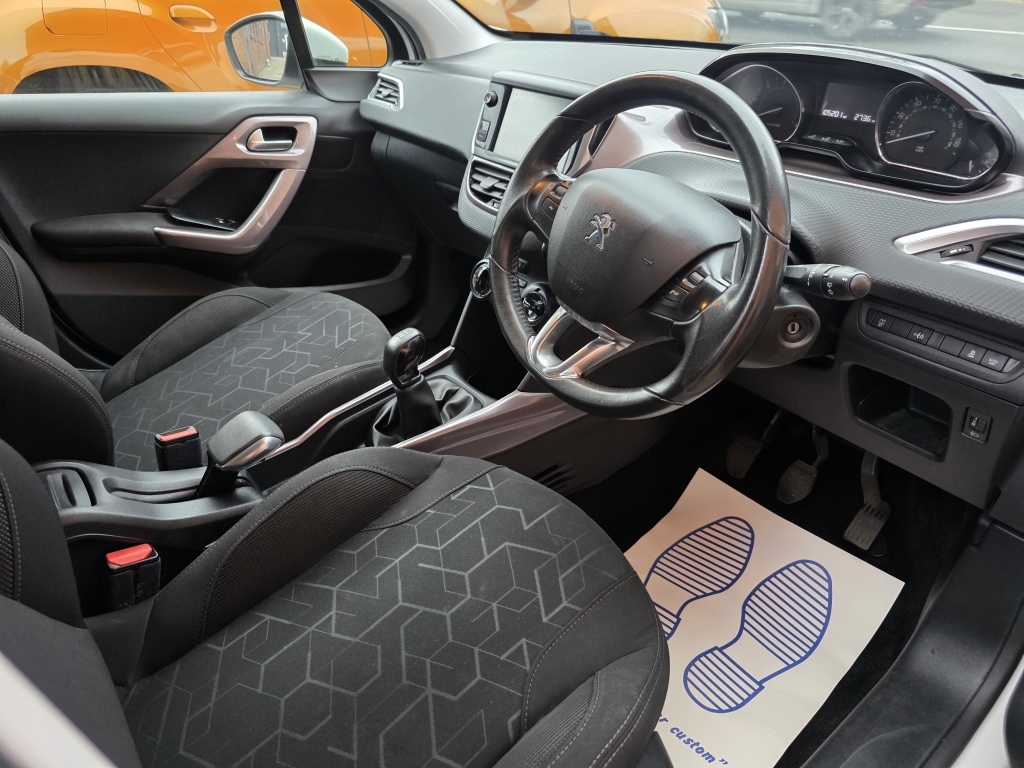 Used Peugeot 2008 2014 for sale - 77034719: Photo 8