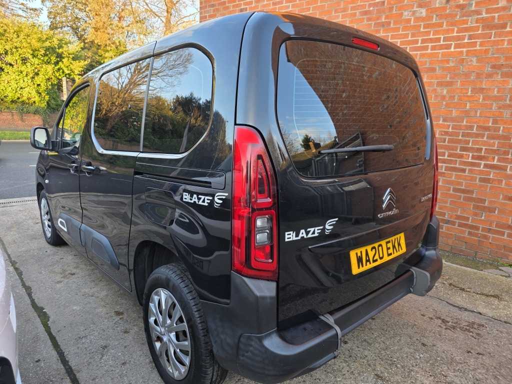 Used Citroen Berlingo 2020 for sale - 76699672: Photo 4