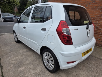 Used Hyundai i10 2013 for sale - 78270001: Photo