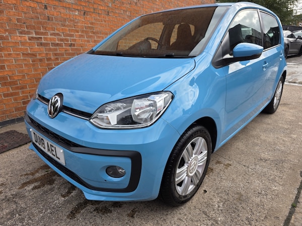 Used Volkswagen up! 2018 for sale - 76212182: Photo 2