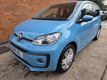 Used Volkswagen up! 2018 for sale - 76212182: Photo 2