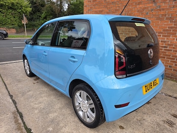 Used Volkswagen up! 2018 for sale - 76212182: Photo 4