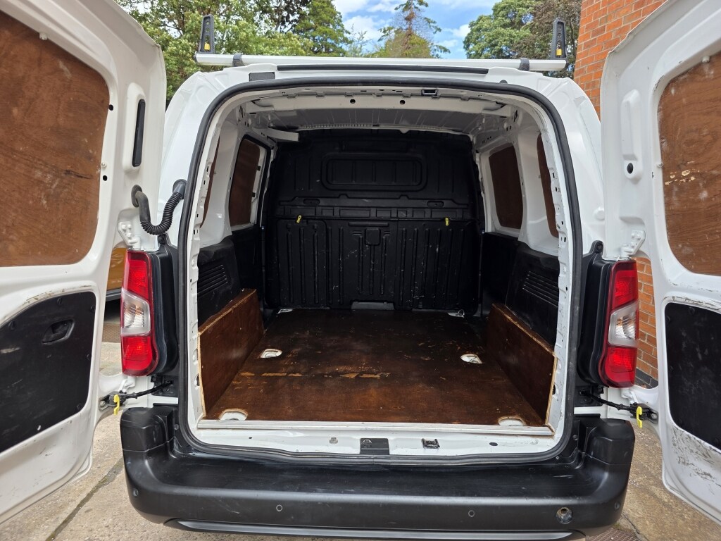 Used Peugeot Partner 2021 for sale - 75714186: Photo 8