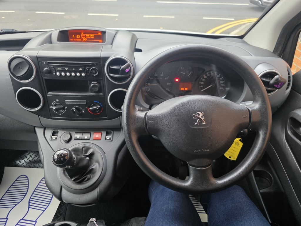 Used Peugeot Partner 2017 for sale - 76281735: Photo 11