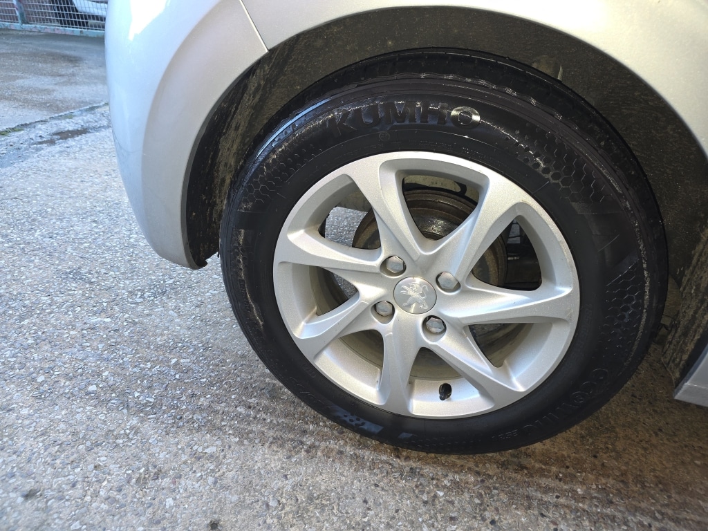 Used Peugeot 208 2018 for sale - 77228408: Photo 7