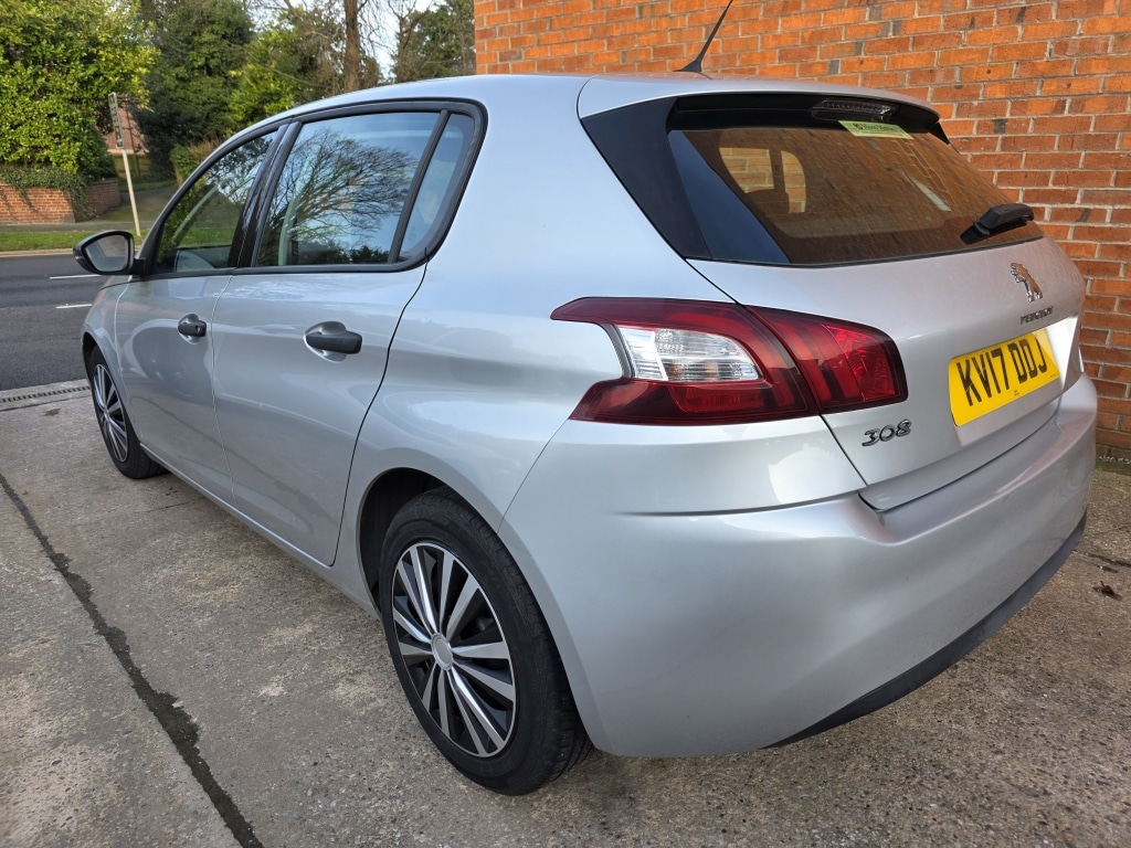 Used Peugeot 308 2017 for sale - 77264688: Photo 4