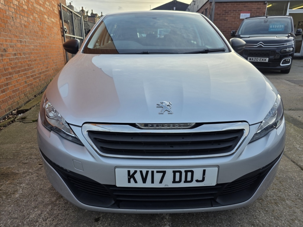 Used Peugeot 308 2017 for sale - 77264688: Photo 5