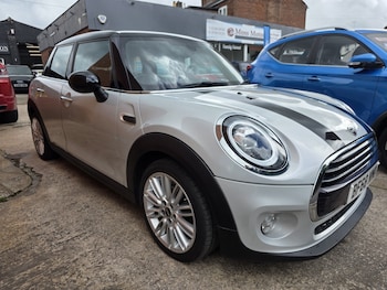Used MINI Hatch 2018 for sale - 78790233: Photo