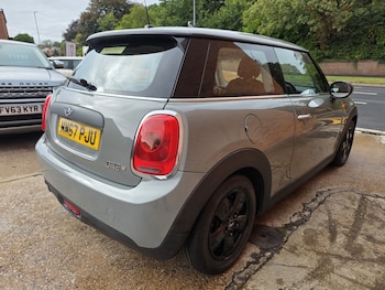 Used MINI Hatch 2018 for sale - 75913693: Photo