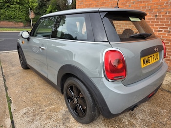 Used MINI Hatch 2018 for sale - 75913693: Photo