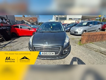 Used Peugeot 3008 2015 for sale - 76962914: Photo