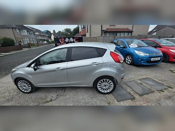 Used Ford Fiesta 2014 for sale - 79539297: Photo