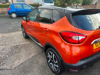 Used Renault Captur 2014 for sale - 75728124: Photo