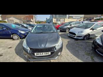 Used Peugeot 208 2014 for sale - 74893418: Photo